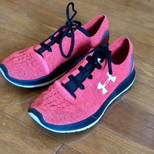 Under Armour Charged Women’s Shoes Red Size 9.5